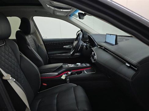 Used 2024 Genesis Electrified GV70 Advanced w/ Prestige Package image 8