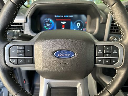 Certified 2025 Ford F150 Lightning XLT AWD/4WD image 22