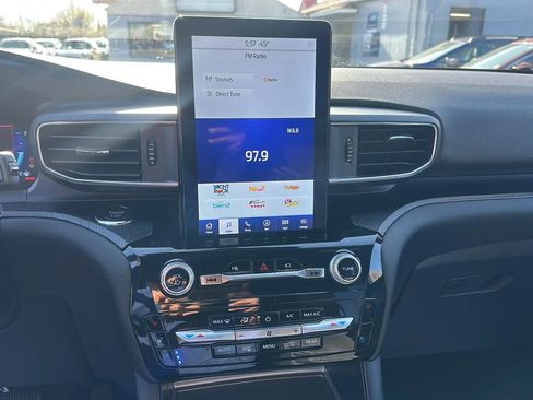 Used 2023 Ford Explorer ST w/ Equipment Group 401A image 11