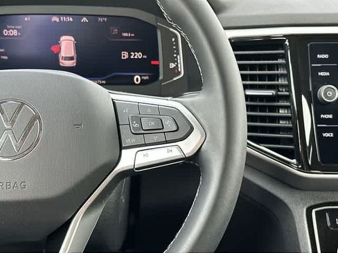 Used 2023 Volkswagen Atlas SE w/ Black Wheel Package AWD/4WD image 9