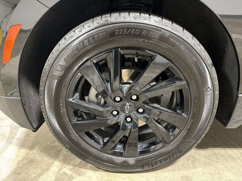 Used 2024 Chevrolet Equinox LS w/ Midnight Edition image 26
