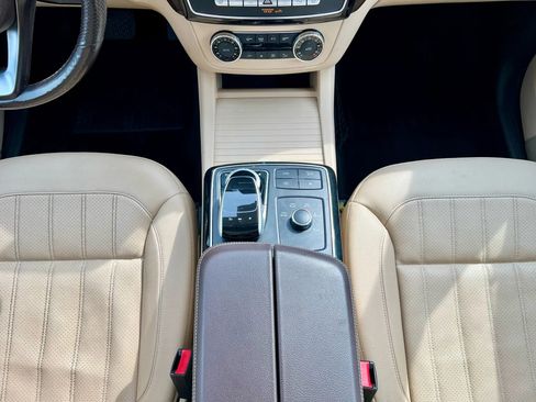 Used 2017 Mercedes-Benz GLS 450 4MATIC image 26