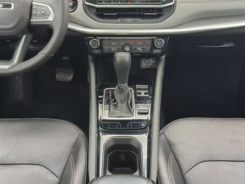 Used 2023 Jeep Compass Limited w/ Elite Group AWD/4WD image 29