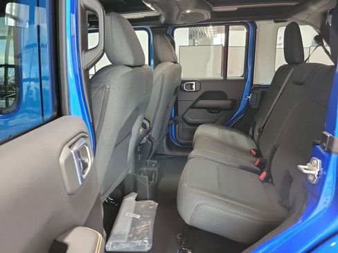 New 2026 Jeep Wrangler Sahara w/ Technology Group image 11