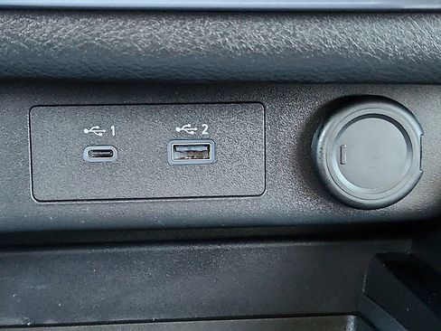 Used 2023 Nissan Rogue SL w/ SL Premium Package image 21