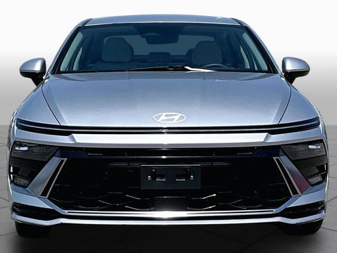 Used 2025 Hyundai Sonata SEL FWD image 4