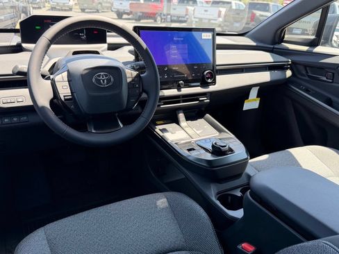 New 2026 Toyota bZ FWD image 31