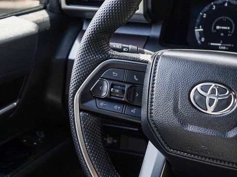 Certified 2024 Toyota Tacoma TRD Off-Road w/ TRD Off Road Upgrade Package image 20