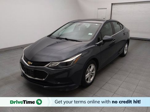 Used 2017 Chevrolet Cruze LT w/ Sun And Sound Package FWD image 1