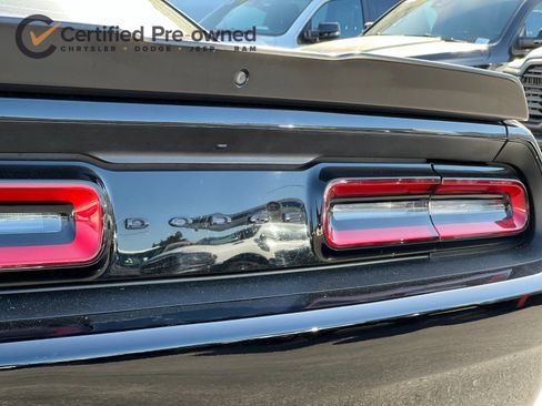 Certified 2021 Dodge Challenger R/T w/ Blacktop Package image 26