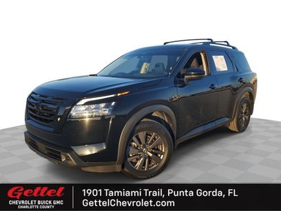 Used 2022 Nissan Pathfinder SV w/ SV Premium Package