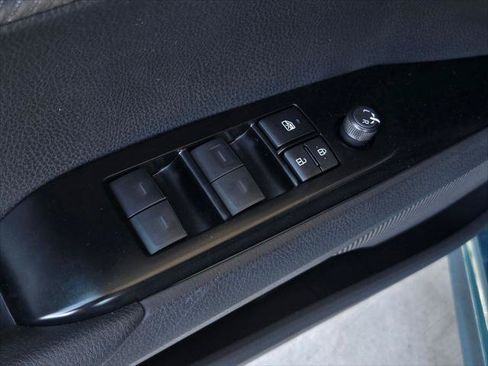 Used 2026 Toyota Camry SE FWD image 10