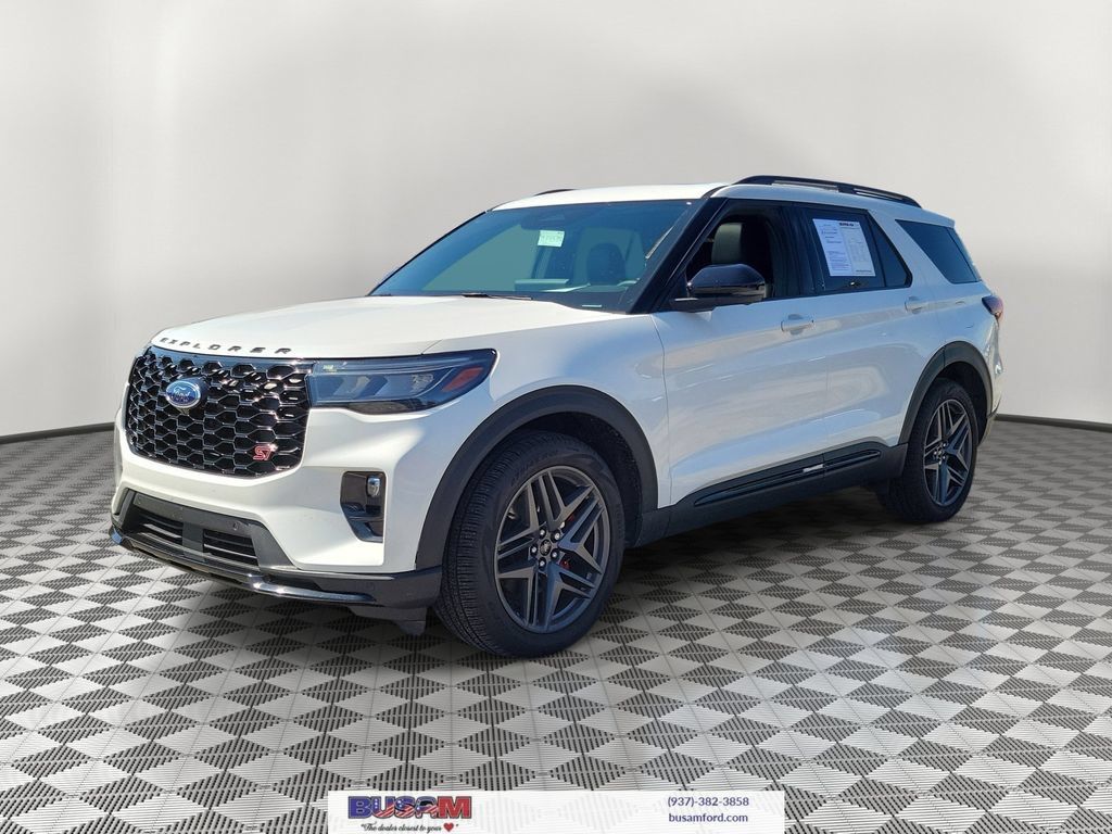 Used 2025 Ford Explorer ST w/ Sun And Sound Package AWD/4WD image 2