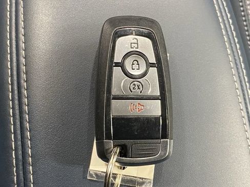 Certified 2023 Ford Bronco Sport Outer Banks w/ Tech Package AWD/4WD image 28