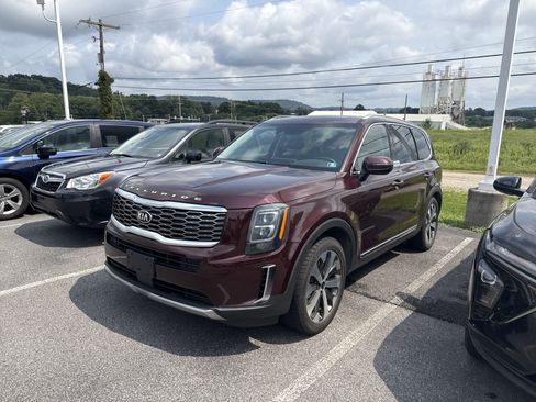 Used 2021 Kia Telluride EX w/ EX Premium Package AWD/4WD image 6