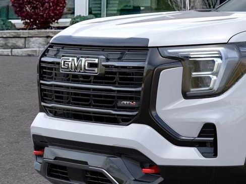 New 2026 GMC Terrain AT4 AWD/4WD image 13