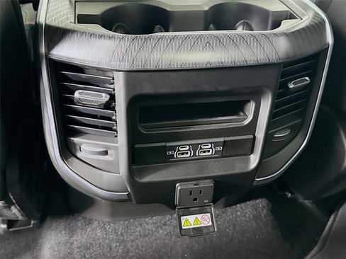 New 2026 RAM 1500 Big Horn AWD/4WD image 26