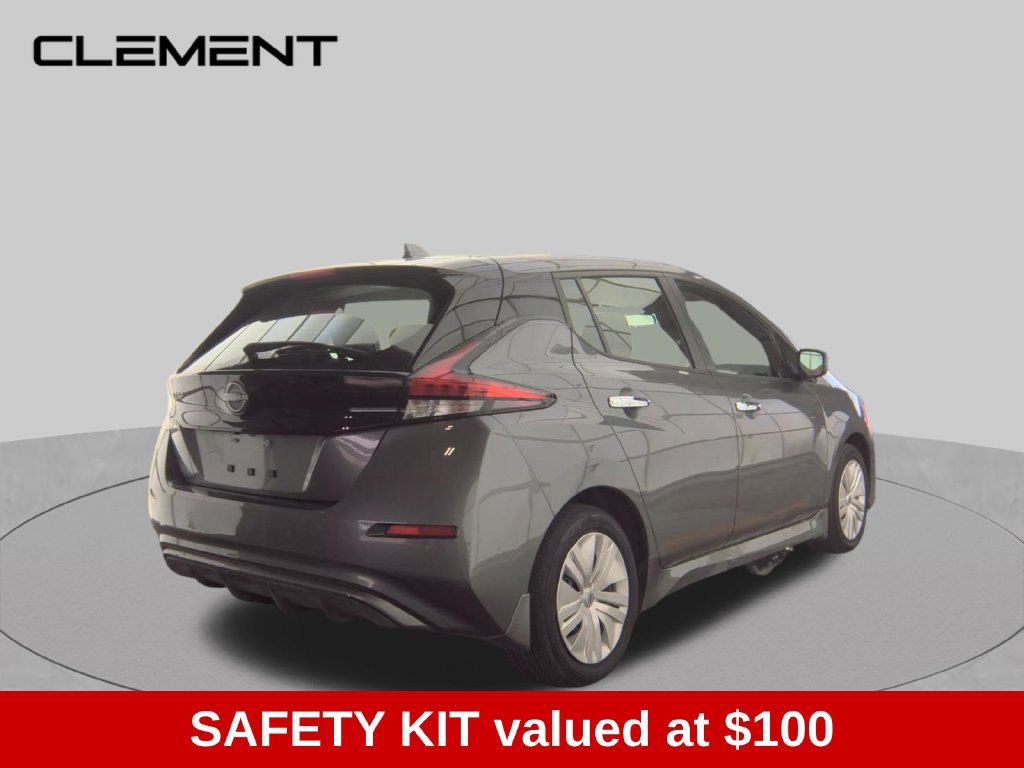 Used 2025 Nissan Leaf S FWD image 9