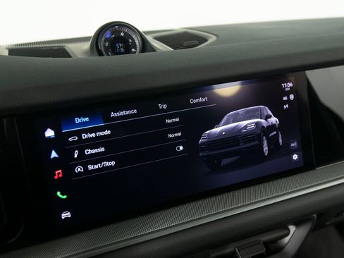 New 2026 Porsche Cayenne AWD/4WD image 29