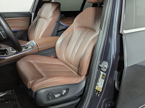 Used 2020 BMW X7 xDrive40i w/ Executive Package AWD/4WD image 21