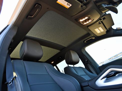 Used 2025 Mercedes-Benz GLS 450 4MATIC image 51