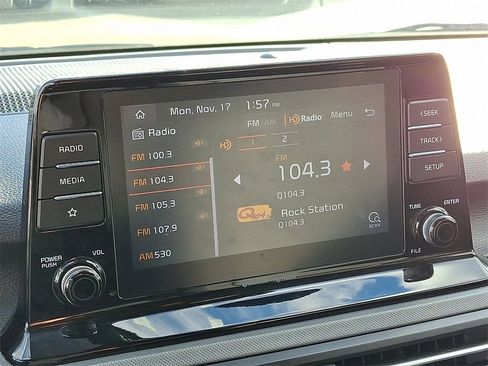 Used 2023 Kia Seltos LX image 17