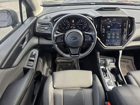 Used 2023 Subaru Ascent Onyx Edition Limited image 16