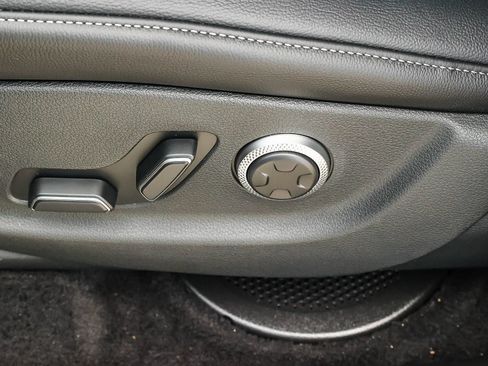 New 2027 Genesis GV80 2.5T AWD/4WD image 23