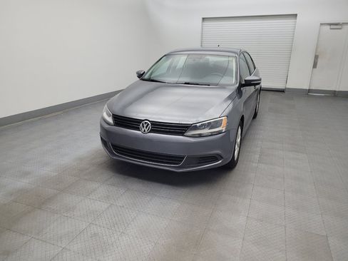 Used 2013 Volkswagen Jetta SE FWD image 15