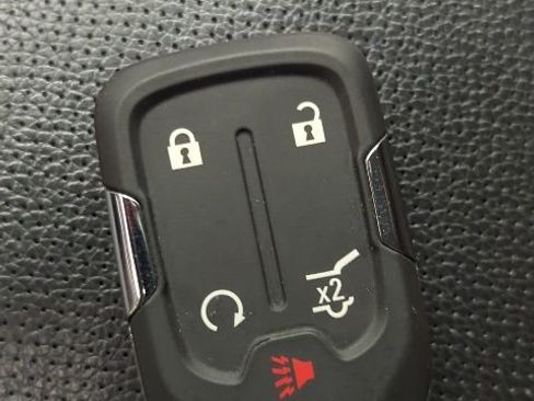 Used 2023 GMC Acadia SLT w/ Elevation Edition image 24