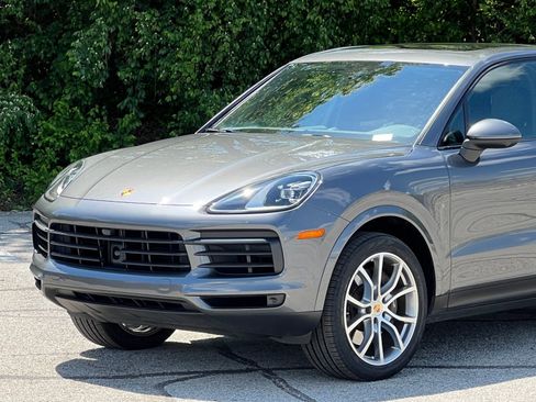 Certified 2021 Porsche Cayenne AWD/4WD image 12