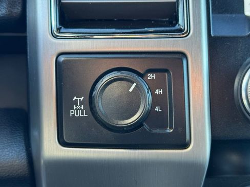 Used 2020 Ford F350 Platinum image 39