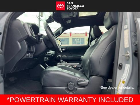 Used 2019 Toyota Tacoma TRD Sport AWD/4WD image 12