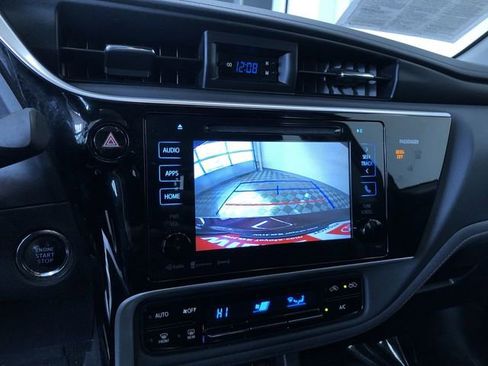 Certified 2017 Toyota Corolla SE 50th Anniversary image 29