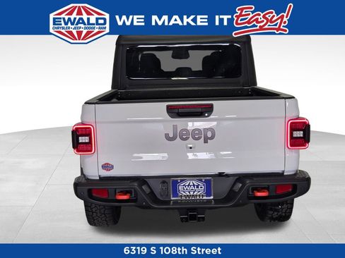 New 2026 Jeep Gladiator Mojave w/ Safety Group AWD/4WD image 23