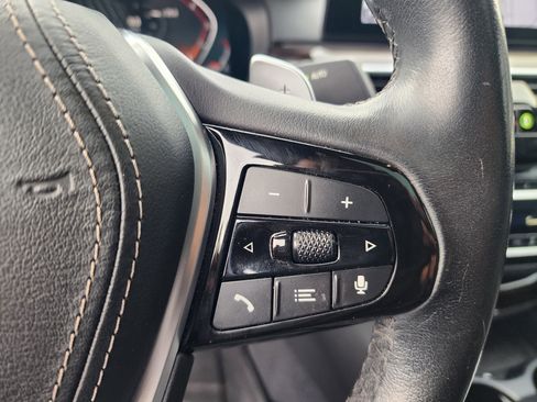 Used 2020 BMW 530i image 28