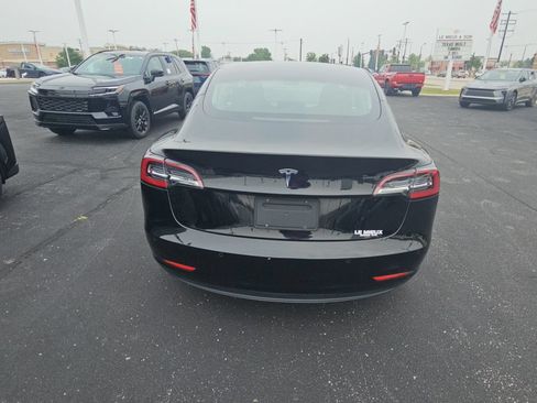 Used 2019 Tesla Model 3 RWD image 4