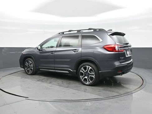 Used 2023 Subaru Ascent Limited w/ Technology Package image 5