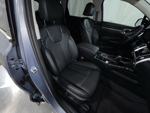 Certified 2022 Kia Sorento SX image 32