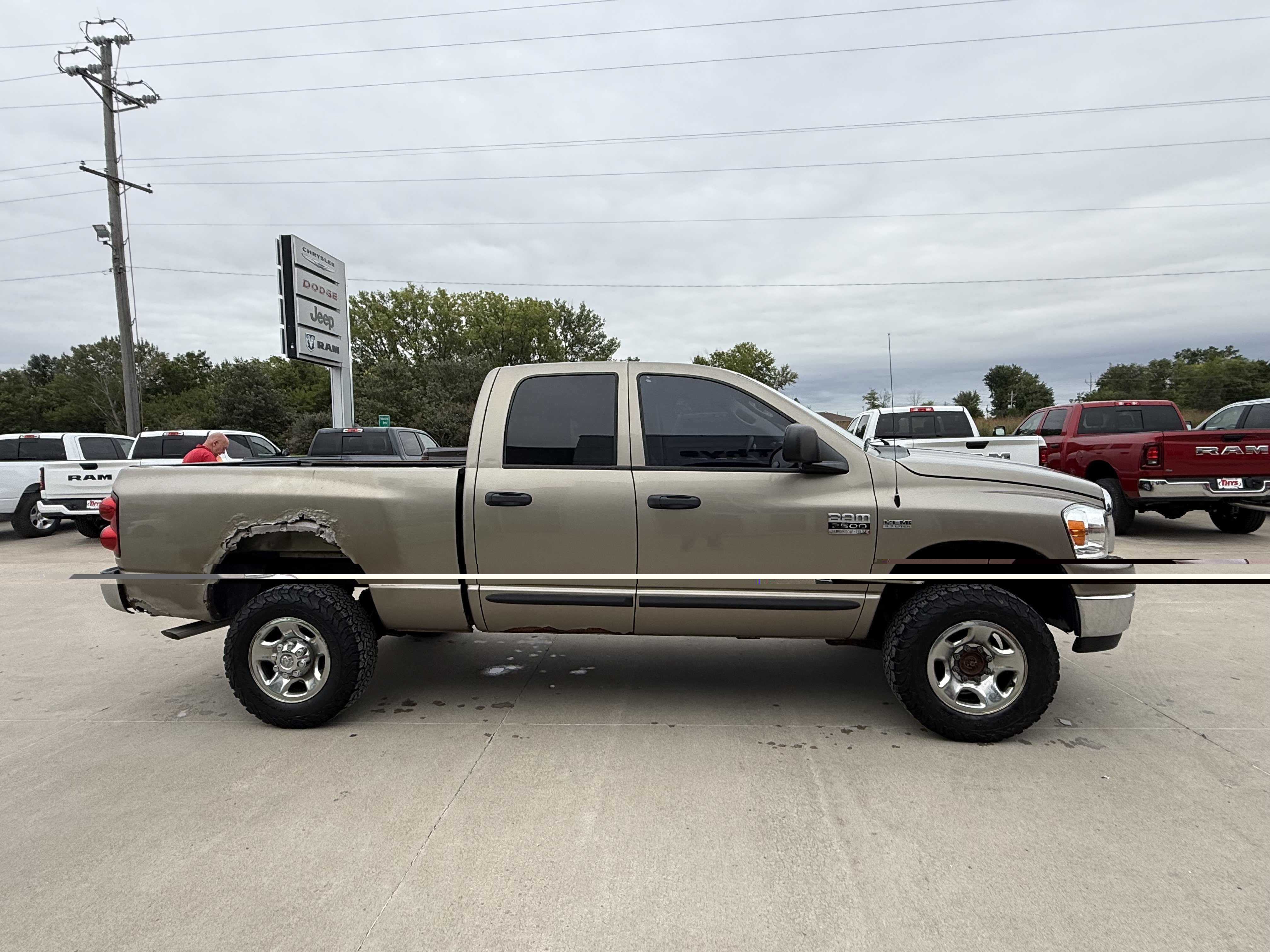 Used 2007 Dodge Ram 2500 Truck SLT AWD/4WD image 19