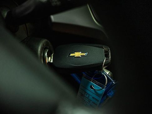 Used 2024 Chevrolet Trax LS FWD image 16