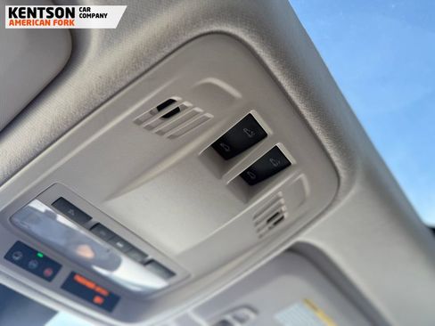 Used 2018 Chevrolet Cruze LT w/ Sun And Sound Package image 30