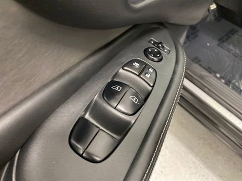 Used 2019 Nissan Murano S image 13