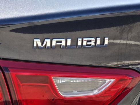 Used 2023 Chevrolet Malibu LT FWD image 10