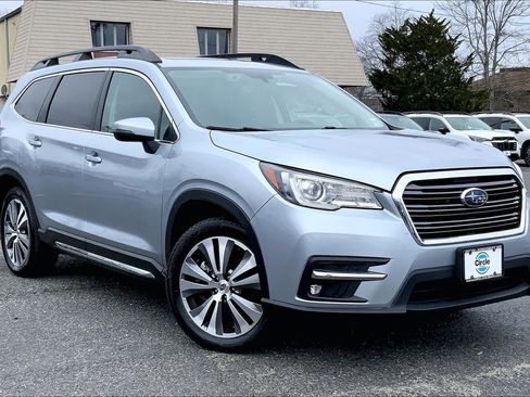 Certified 2022 Subaru Ascent Limited w/ Technology Package image 2