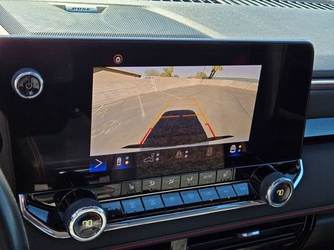 Used 2024 Chevrolet Colorado Z71 w/ Z71 Convenience Package 2 image 22