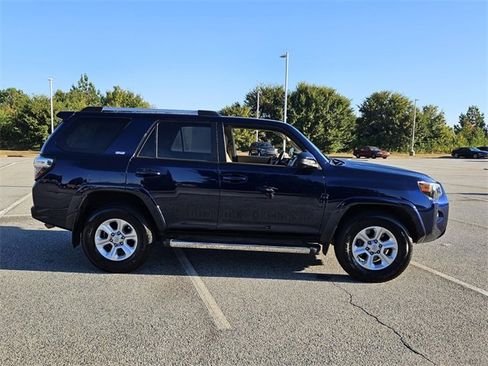 Used 2020 Toyota 4Runner Limited image 13