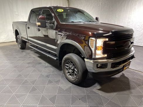 Used 2018 Ford F250 Lariat image 3