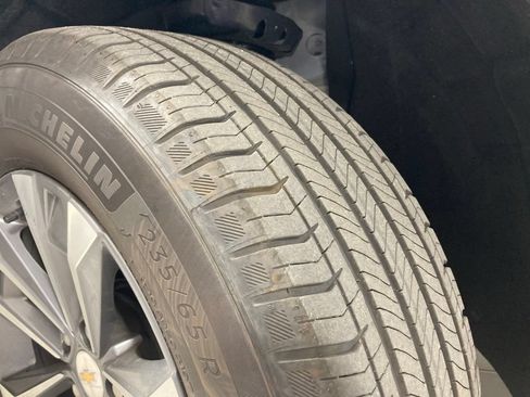 Used 2026 Chevrolet Equinox LT AWD/4WD image 25