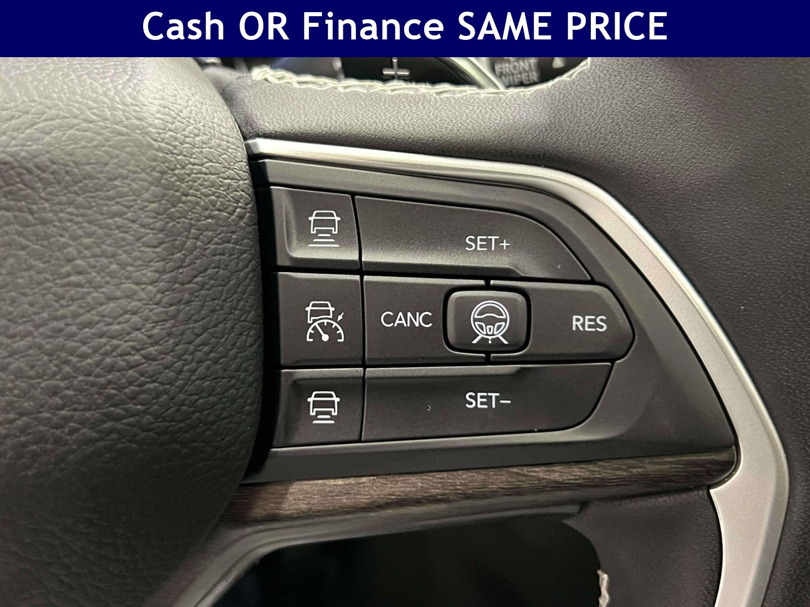 Used 2026 Jeep Grand Cherokee Limited w/ Limited Altitude Package AWD/4WD image 19